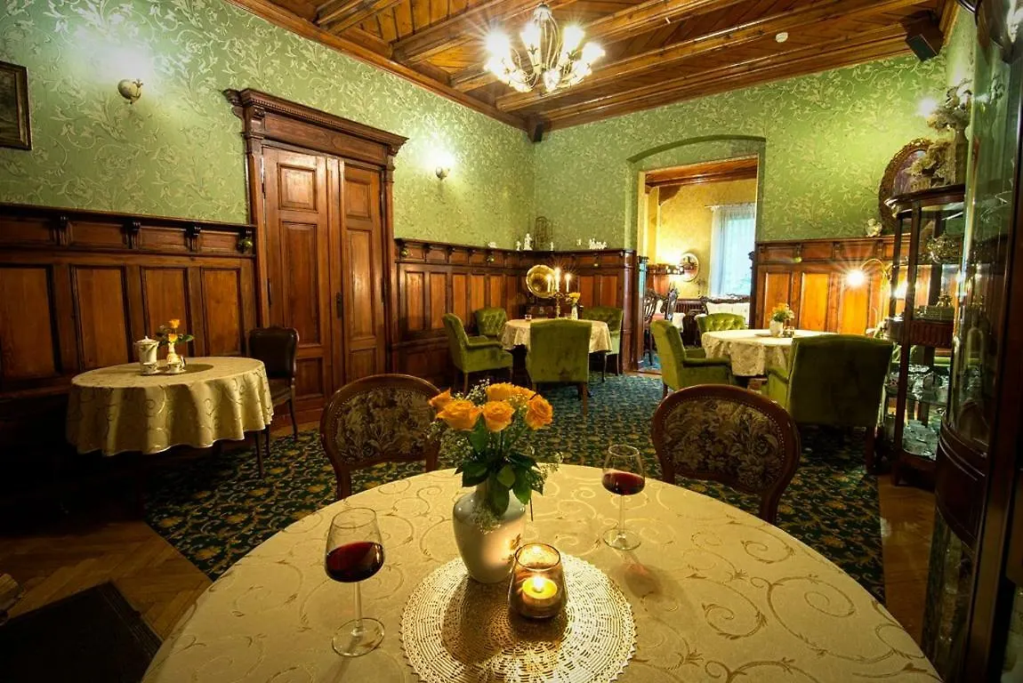 Hotel Europa - Gornicza Strzecha شكلارسكا بوريبا