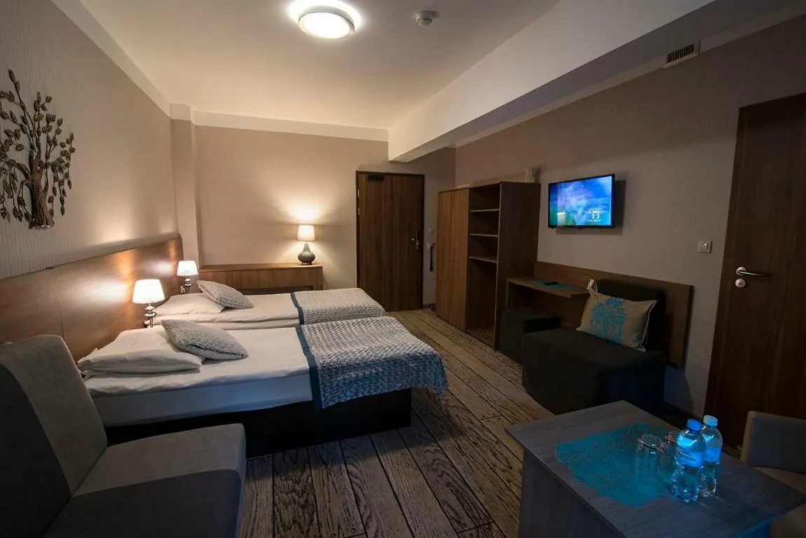 Hotel Europa - Gornicza Strzecha شكلارسكا بوريبا