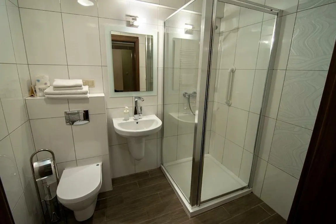 Hotel Europa - Gornicza Strzecha شكلارسكا بوريبا